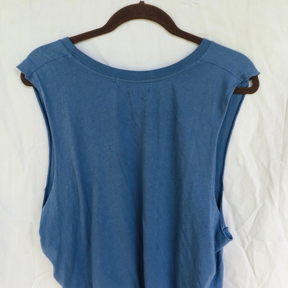 WILDFOX heart muscle tee L - Picture 7 of 7